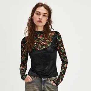 FREE PEOPLE Layering Top in Black